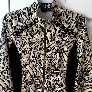 Susan Graver Weekend Athletic Zip Up